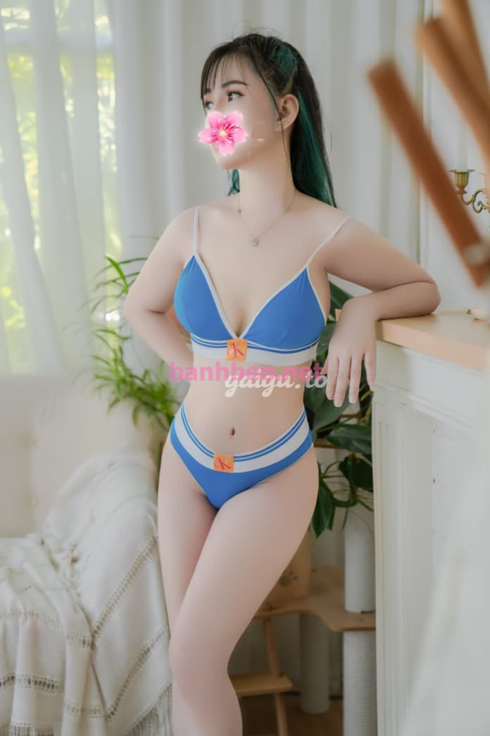 ❤️ LA KIM CƯƠNG ❤️ Hot girl Xinh - Chân chất mộc mạc [1054]
