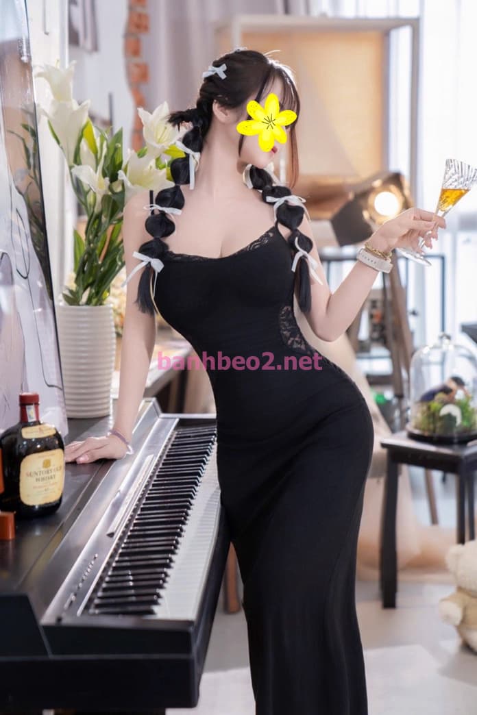 Thủy Tiên 2k xinh như thiên thần vào đời.