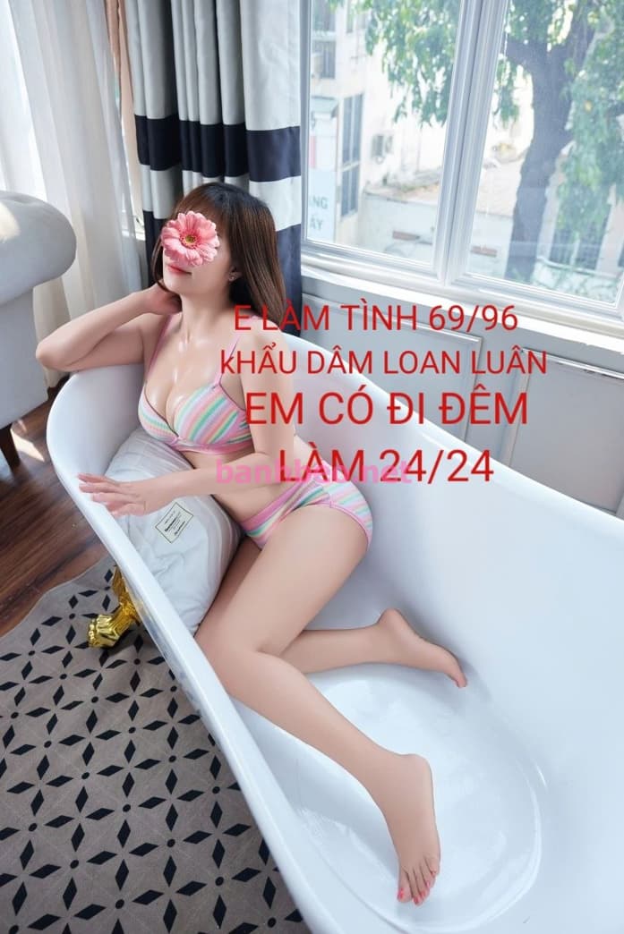  ❤️BÀI CÓ CLIP❤️ HÀ VY XINH VÚ TO KẸP XÚC XÍCH ĐÁ BI BÚ CU RẤT DÂM CHIỀU KHÁCH - 0779661004