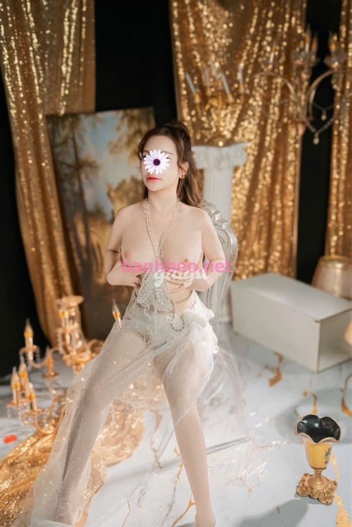 PHƯƠNG ANH - SIÊU NÓNG BỎNG BODY QUYẾN RŨ NHIỆT TÌNH ĐẮM SAY - 0868949805