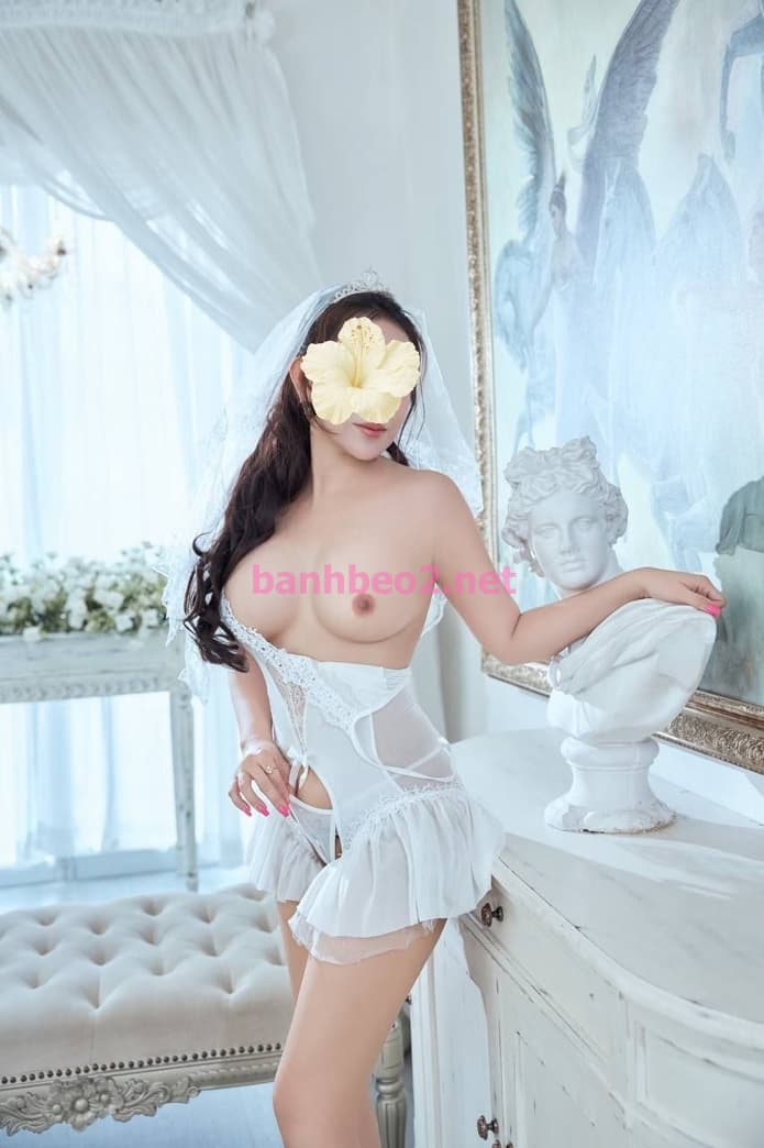 Thùy Anh - Siêu Phẩm Em Gái Vú To Dâm Đãng Chiều Khách