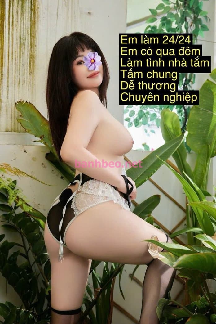  ❤️CÓ CLIP HOT❤️ QUYÊN NHI XINH XẮN NGỰC TO MONG BỰ BÚ CU LÚC CÁN CỰC DÂM VÀ CHIỀU KHÁCH