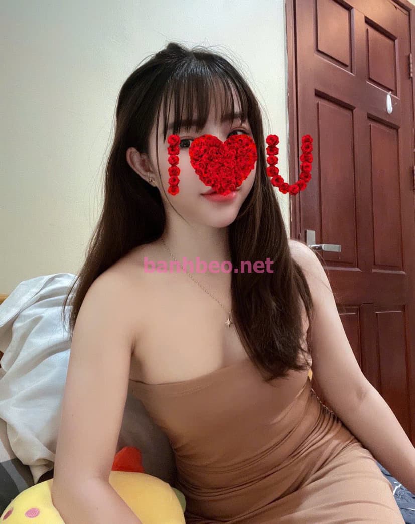 PHƯƠNG NHI HÀNG SIÊU NGON - VÚ BÍM NON TƠ - TÌNH CẢM ƯỚT ÁT CHIỀU KHÁCH TỚI BẾN 