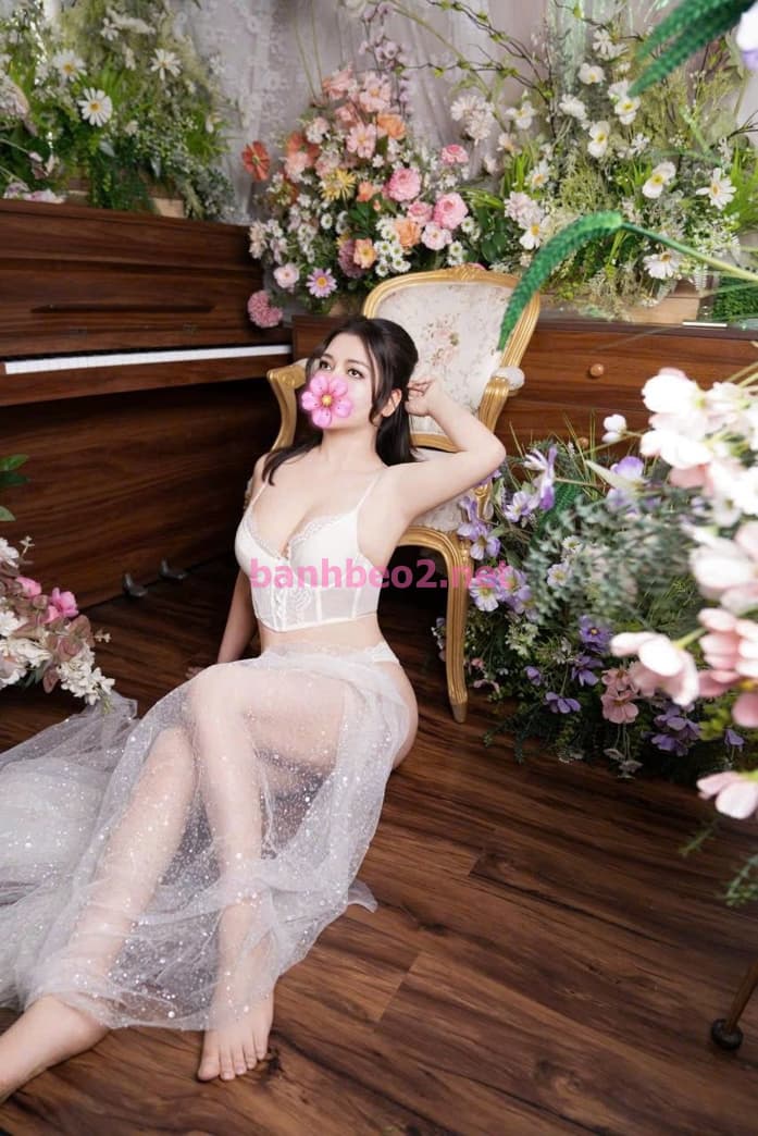 HUYỀN ANH - HÀNG MỚI SIÊU CHIỀU KHÁCH