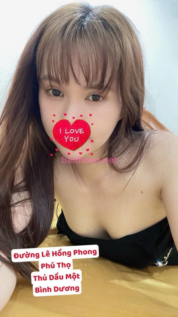Moon Moon _ Gái xinh chiều khách, body gợi cảm