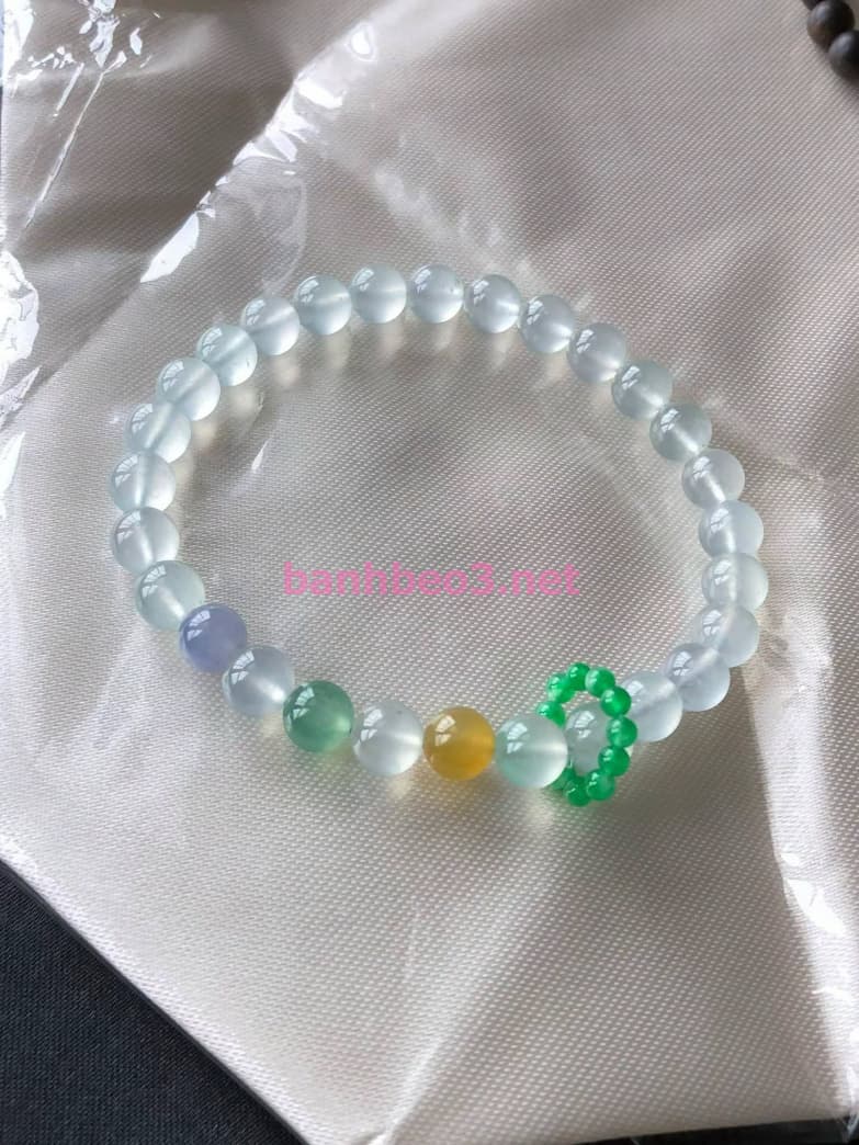 Ngọc huyền cô bé sinh năm 2k7 lần đầu đi làm