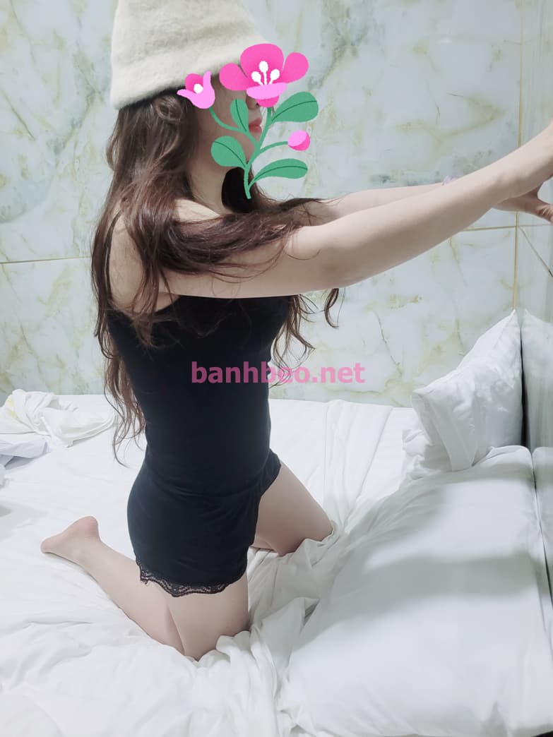 Thùy Trang hình dt và video chân thật 100%