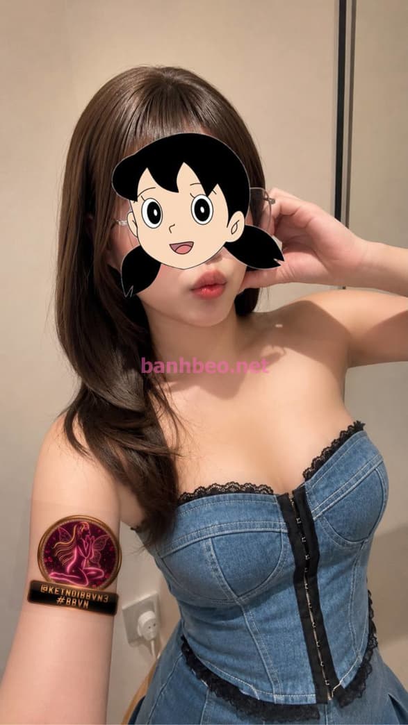 Gái Gọi Sài Gòn Cao Cấp❤️Rau Sạch❤️ Bé LiiLy 2k2-Dáng Đẹp - Non Tơ – Da Trắng Mịn Màng .