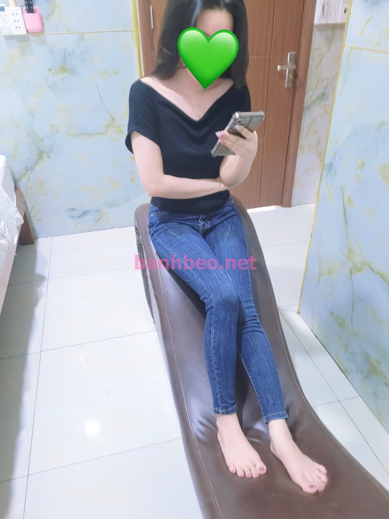 Ái Vy hình dt và video chân thật 100% nha