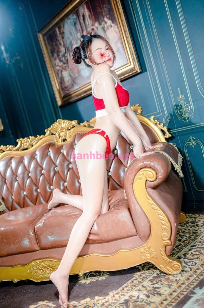 Thu Hà cô bé tròn 19 tuổi 