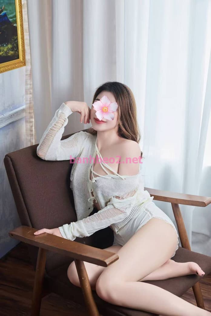 Quỳnh Anh - Baby Socola Kẹo Mút Mời AE Múc