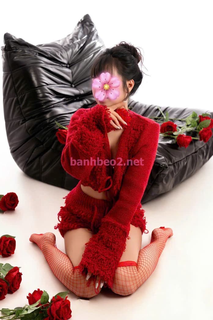 ♥️Diệp Anh 2k3♥️BABY DA TRẮNG -GÁI XINH ĐÁNG YÊU, BODY MƯỢT