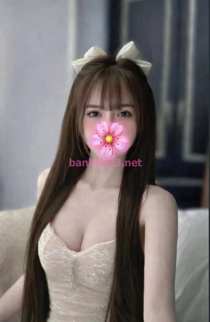 PHƯƠNG ANH *EM GÁI NGON MỚI LÊN SÓNG- EM XINH NGOAN CHUẨN - CHIỀU HẾT NẤC* LIẾM CỘT BÚ MÚT