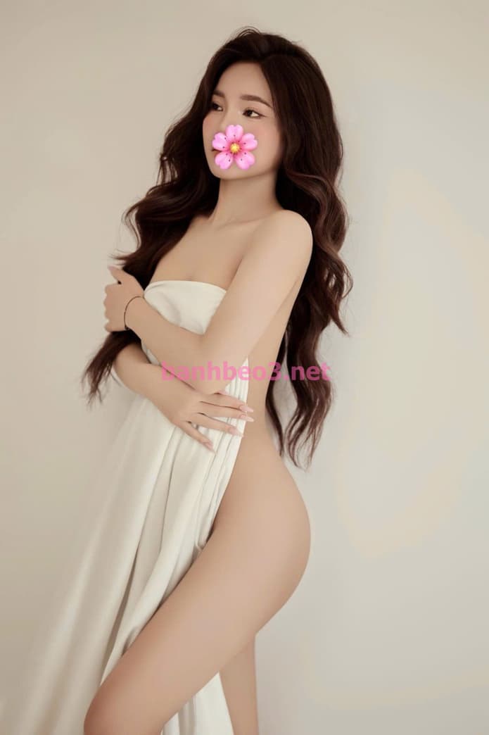 Lan Chi em gái gọi Thanh Khê ạ