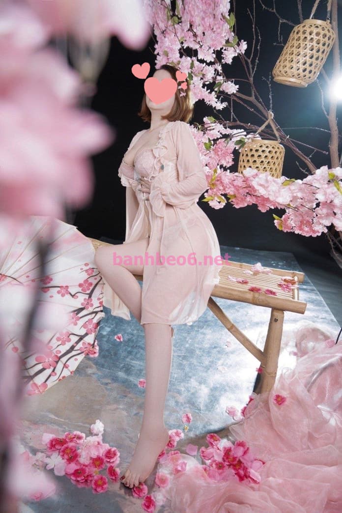 CHỊCH CÙNG chị Linh đan, NGON DÂM ĐẲNG CẤP  BAO TRỌN  SG