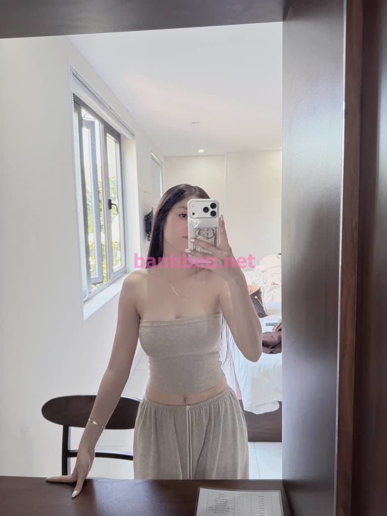TIỂU VY ❤️ MASSAGE -  DỄ THƯƠNG - CHIỀU KHÁCH