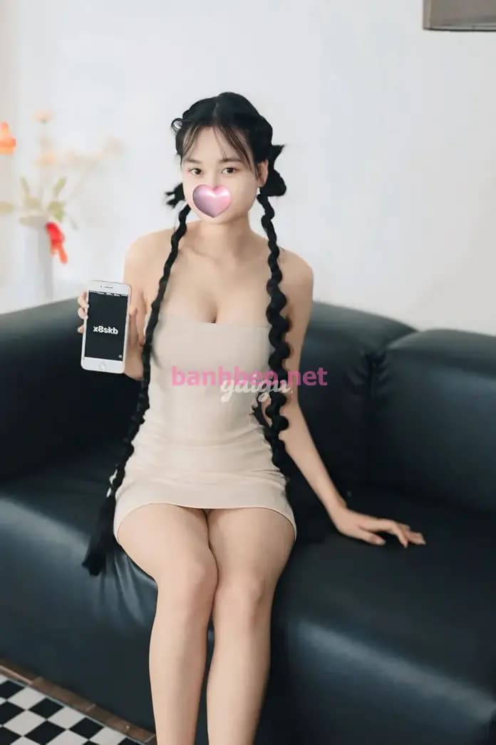 Hàng Mới 100