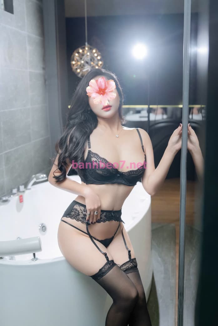 QUỲNH LAM - GÁI QUÊ LÊN SÓNG - DỊU DÀNG ĐẰM THẮM