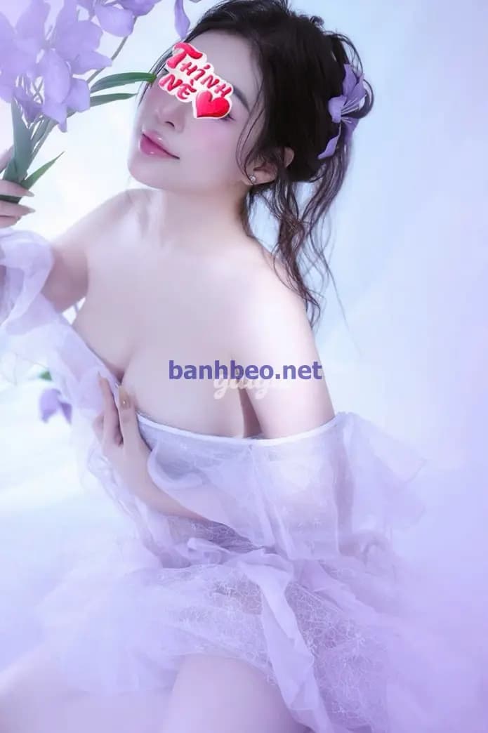 Quỳnh Như Nuru - Thân Hình Bốc Lửa Vô Cùng Quyến Rũ !